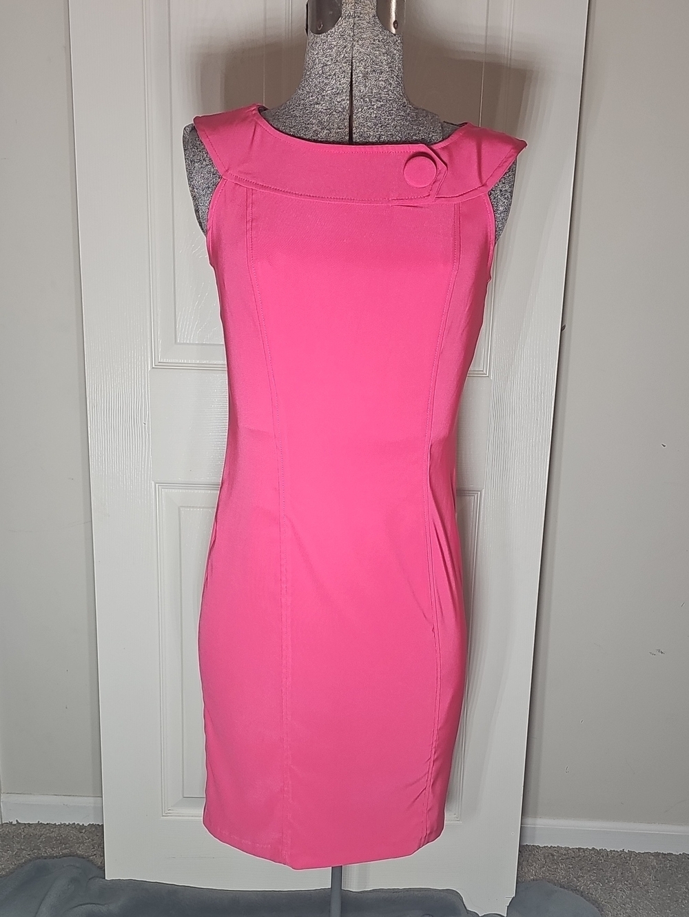 Dressbarn Fuchsia Pink Sleeveless Midi Sheath Dress Size 4